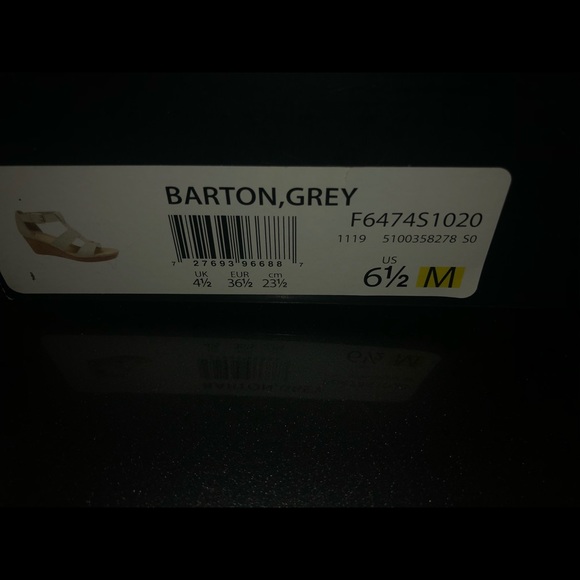 Baton Wedge Sandal  new - Picture 3 of 4